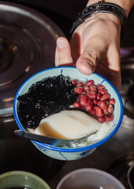 Sign off with a silken beancurd pudding