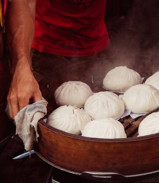 Essential guide to Kuala Lumpur street food header image